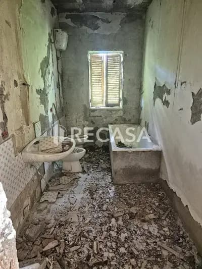 Vendita rudere con terreno San Potito Ultra