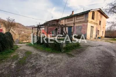 Foto 6 - Fabbricato Plurifamiliare con Terreno