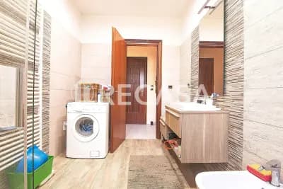 Villa singola con giardino