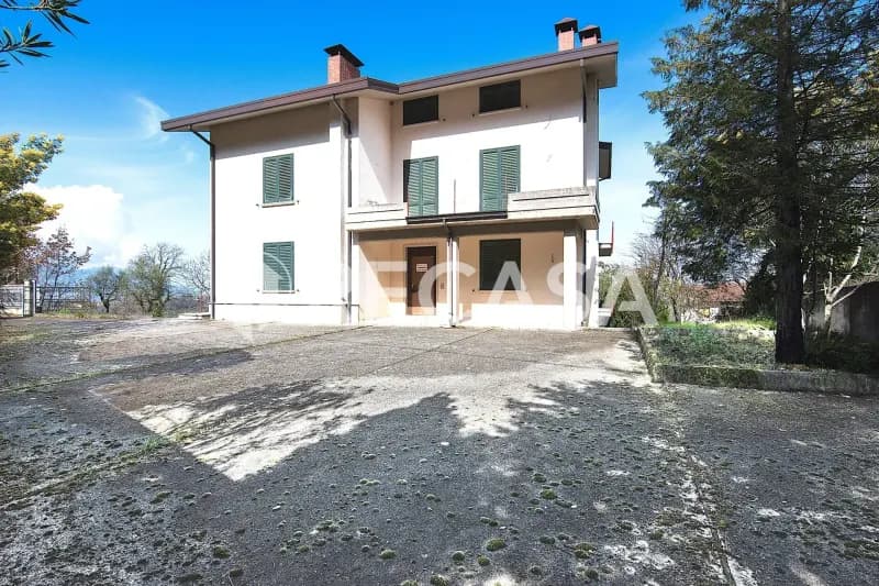 Foto 5 - Casa indipendente con terreno Chiusano di San Domenico - Casa indipendente in vendita a Chiusano di San Domenico