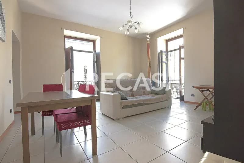 Appartamento ristrutturato in zona centrale Manocalzati