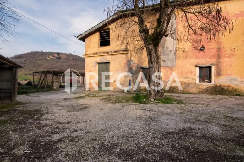 Foto 10 - Fabbricato Plurifamiliare con Terreno