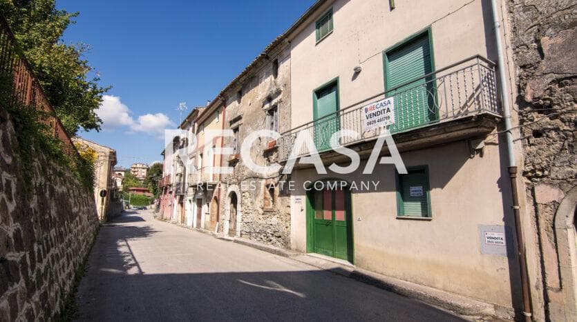 Semindipendente con spazio esterno Aiello del Sabato - Foto 3