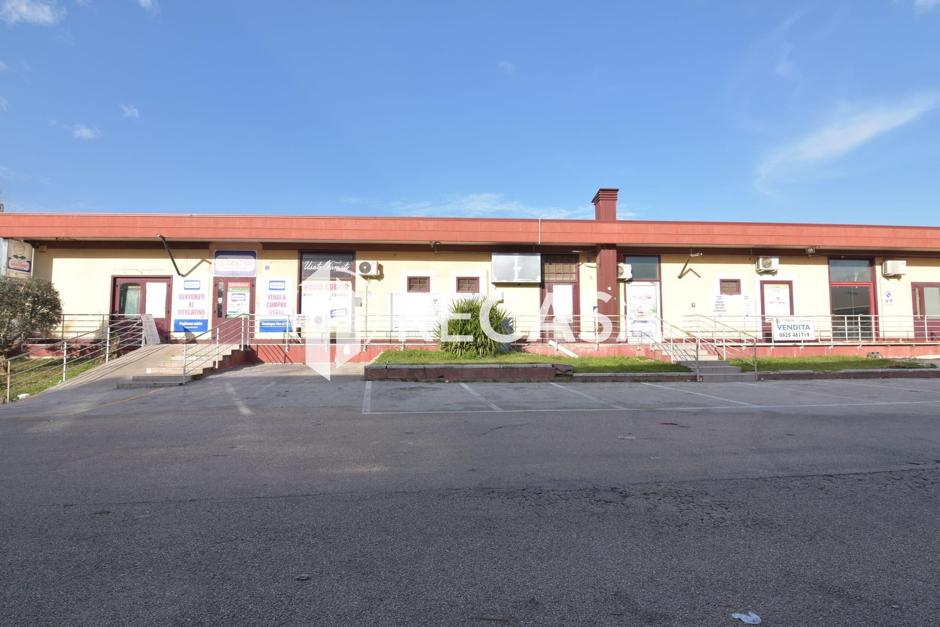 Vendita locale capannone commerciale Atripalda - Foto 1