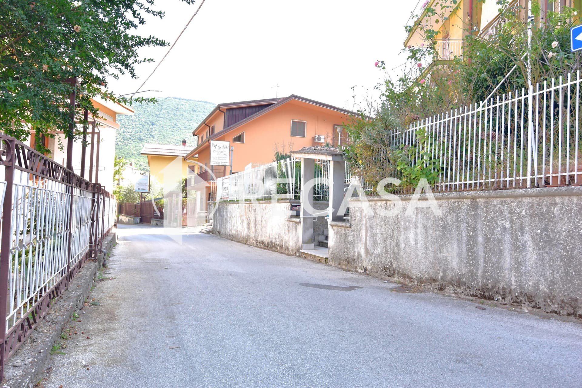 Vendita locale con canna fumaria ed attrezzatura Monteforte Irpino - Foto 3