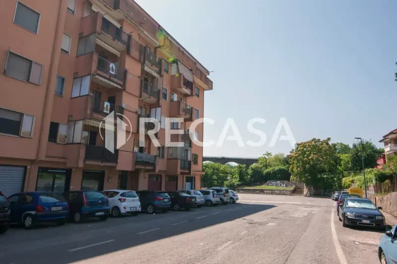 Appartamento in affitto con box auto Atripalda