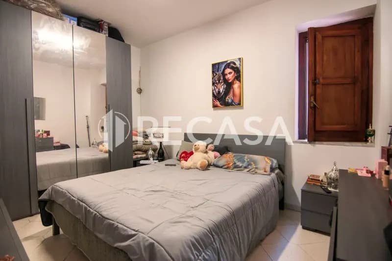 Palazzina in zona centrale di Cesinali (Av) in vendita.