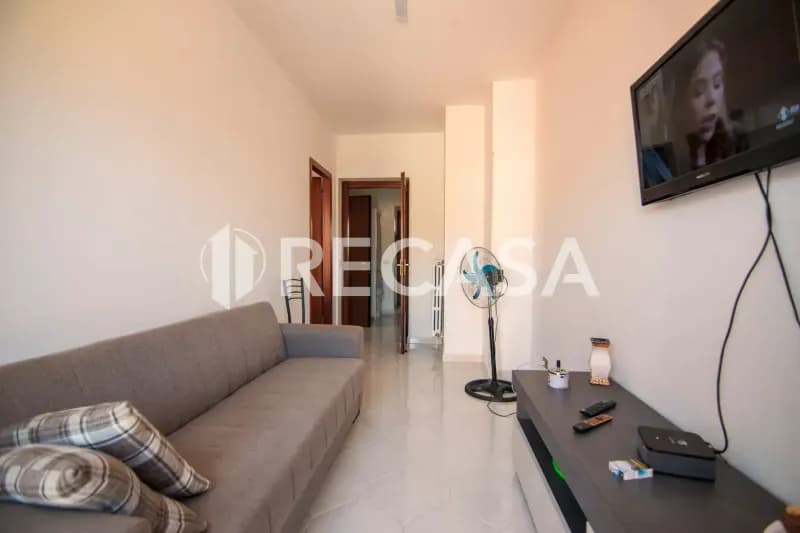Palazzina in zona centrale di Cesinali (Av) in vendita.