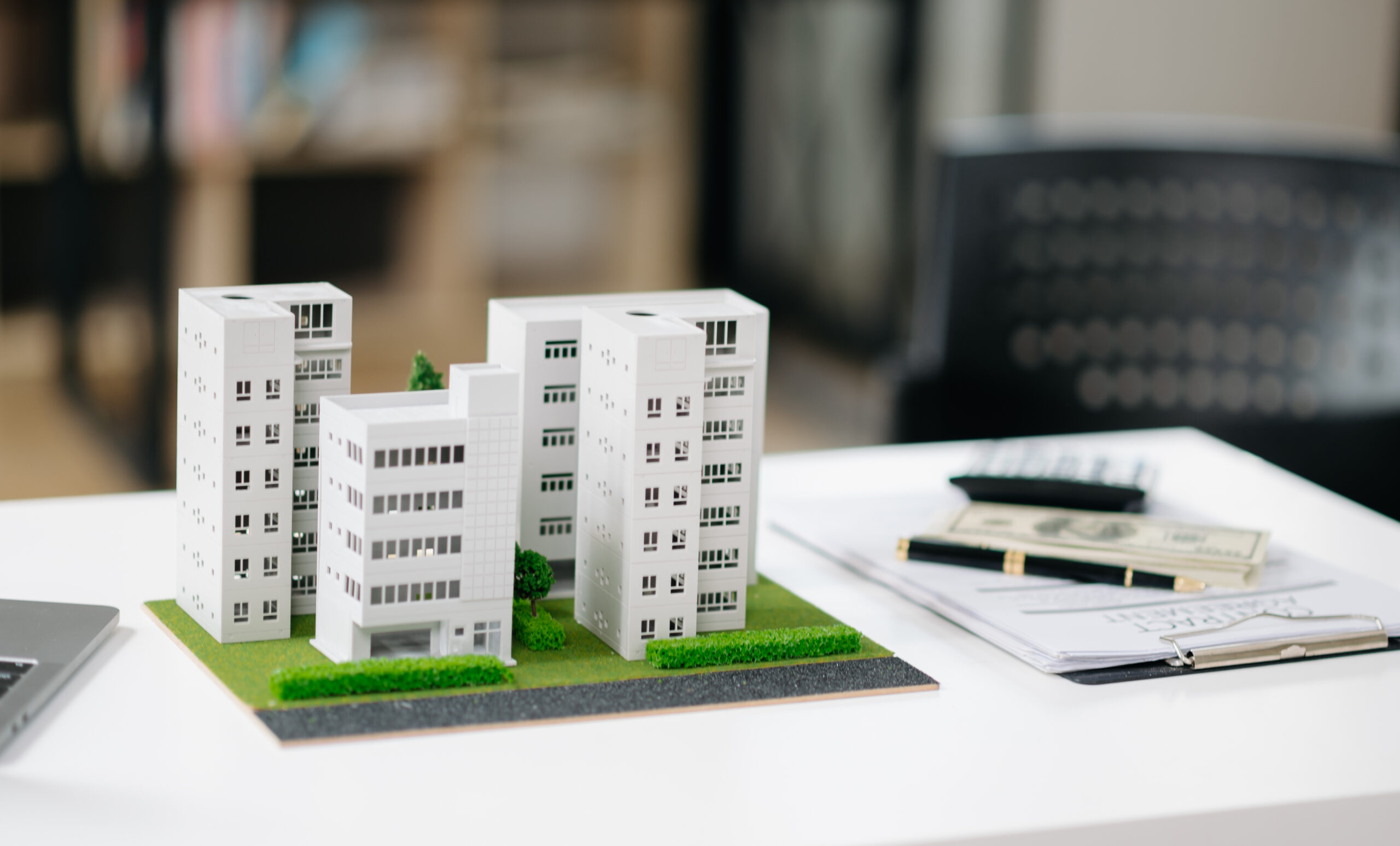 Vivere in Città: Vantaggi, Svantaggi e Considerazioni per una Scelta Consapevole